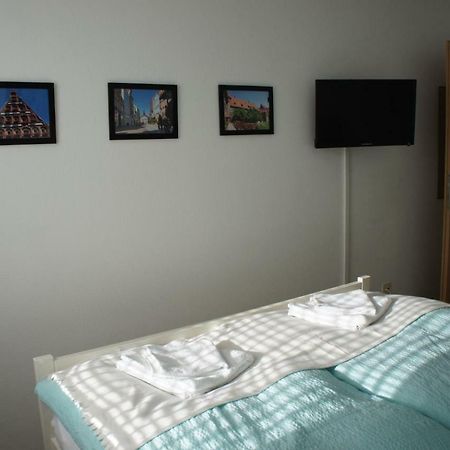Privatzimmer Sutanto Reppenstedt ภายนอก รูปภาพ