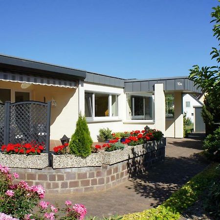 Privatzimmer Sutanto Reppenstedt ภายนอก รูปภาพ