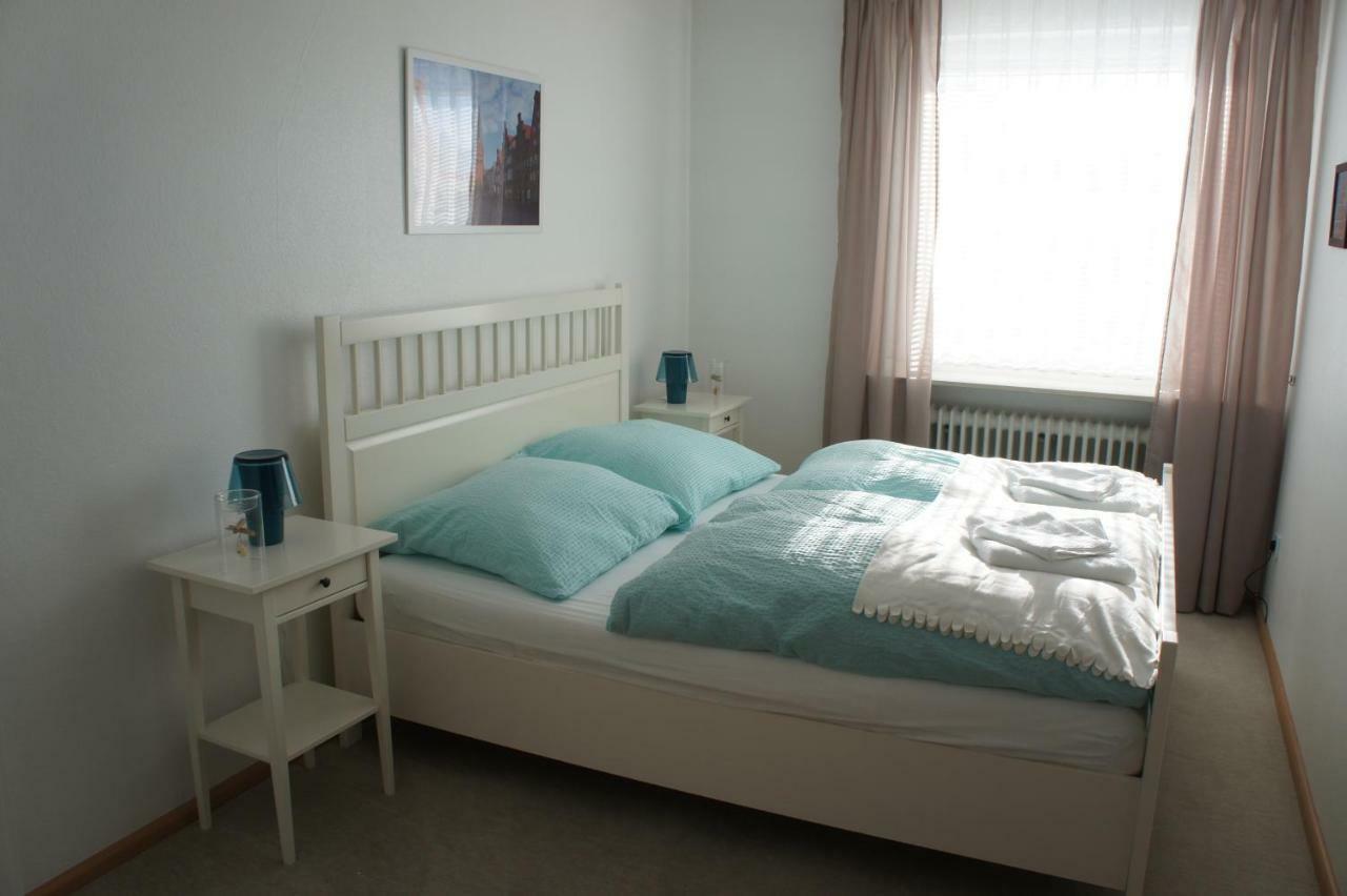 Privatzimmer Sutanto Reppenstedt ภายนอก รูปภาพ